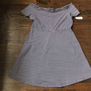 Summer dress. Brand new. Never worn